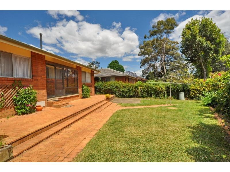 8 Snowdon Avenue, Carlingford NSW 2118