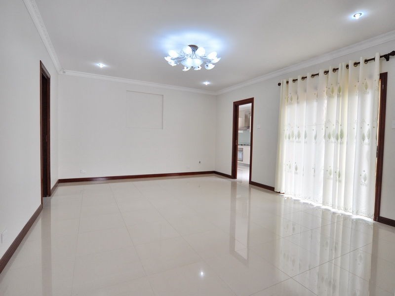 2 Tanderra Avenue, Carlingford NSW 2118