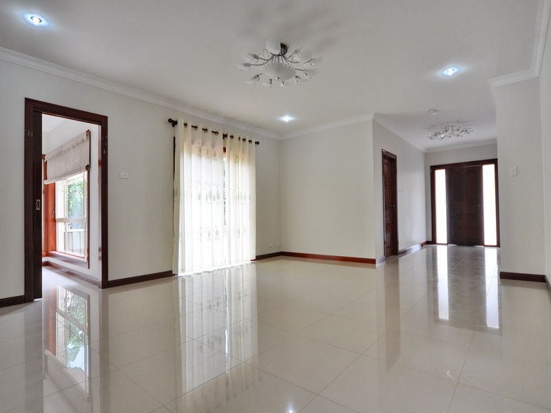 2 Tanderra Avenue, Carlingford NSW 2118