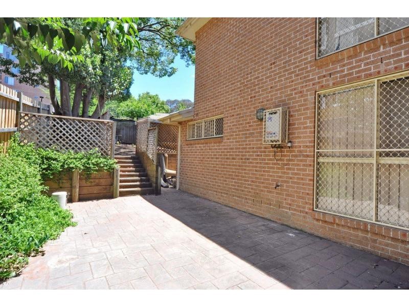 1 Marshall Road, Telopea NSW 2117