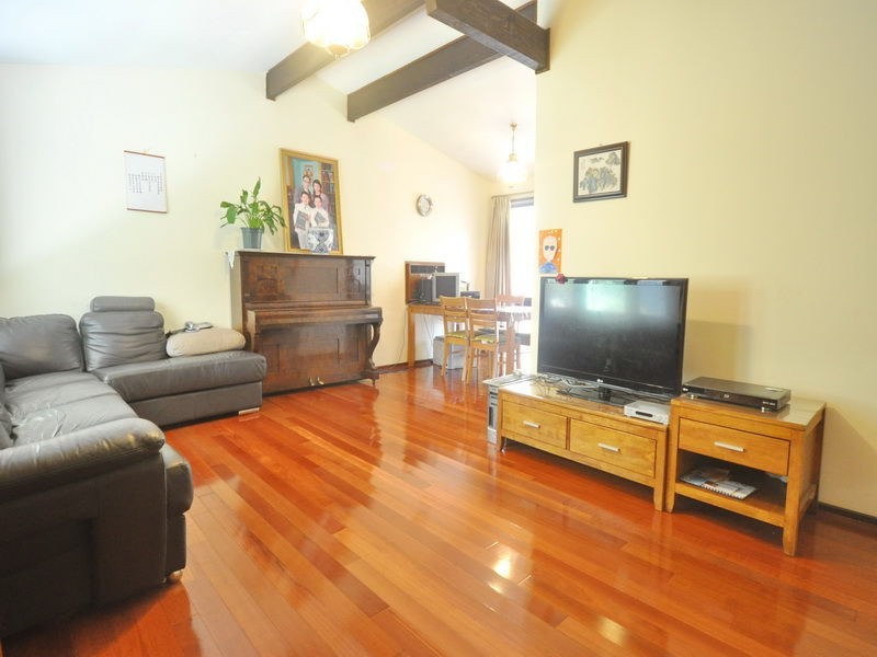 38 Karingal Avenue, Carlingford NSW 2118