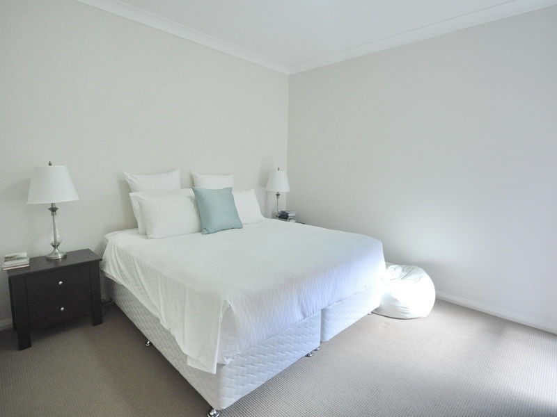 2/11-13 Prince Street, Oatlands NSW 2117