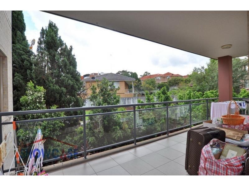 14/1-7 Young Road, Carlingford NSW 2118