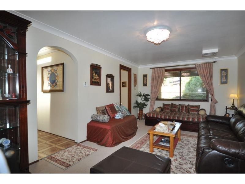 6 Stanton Drive, West Pennant Hills NSW 2125