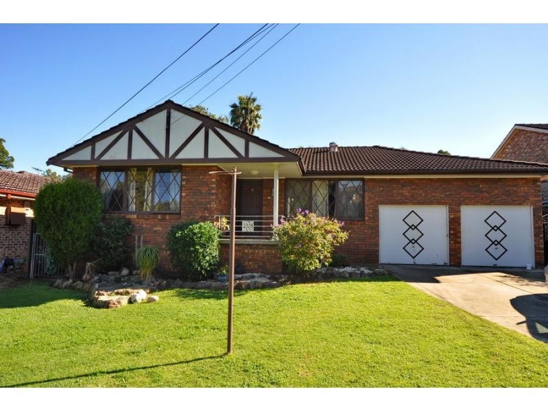 33 Balaka Drive, Carlingford NSW 2118