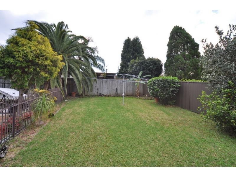 33 Balaka Drive, Carlingford NSW 2118