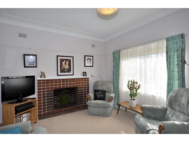 20 Spurway Street, Ermington NSW 2115