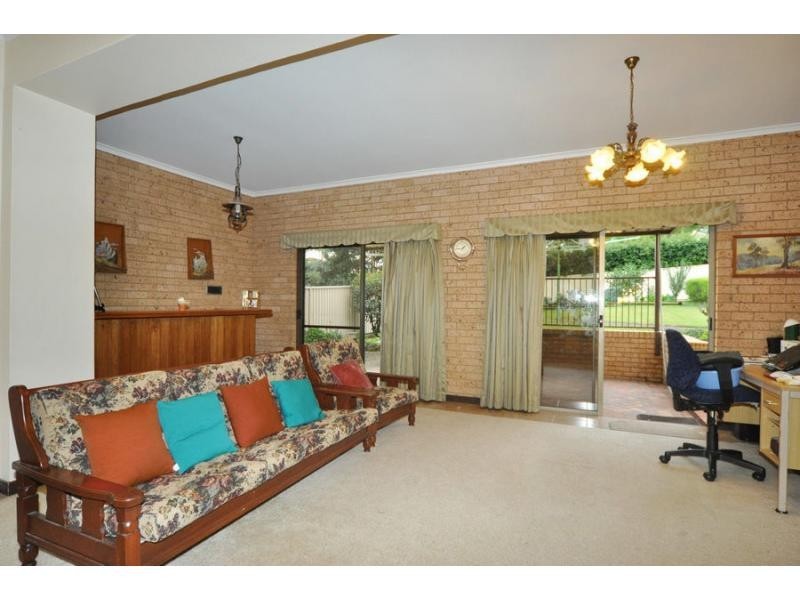 6 Vickery Avenue, Carlingford NSW 2118