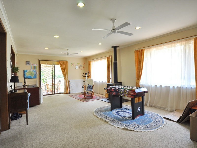 8 Metcalf Avenue, Carlingford NSW 2118