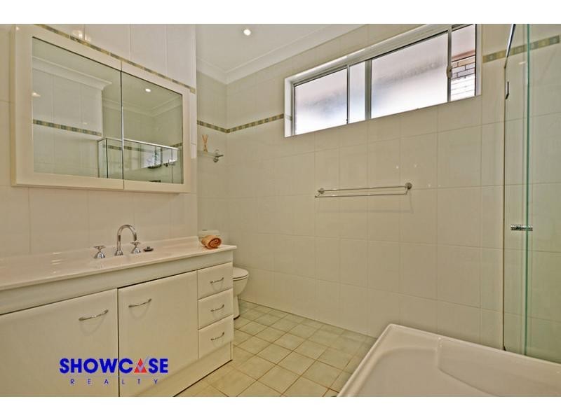 8 Roselea Way, Carlingford NSW 2118