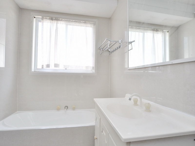 1/66-68 Honiton Avenue West, Carlingford NSW 2118