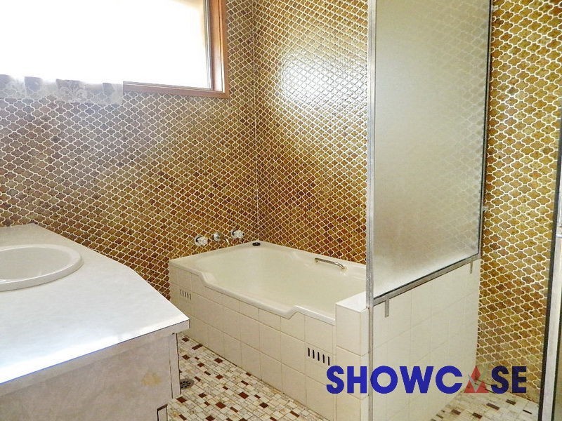 16 Corunna Avenue, North Rocks NSW 2151