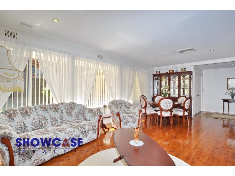 1 Snowdon Avenue, Carlingford NSW 2118