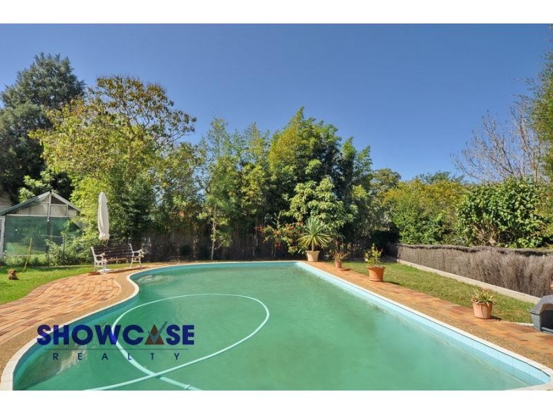 1 Snowdon Avenue, Carlingford NSW 2118