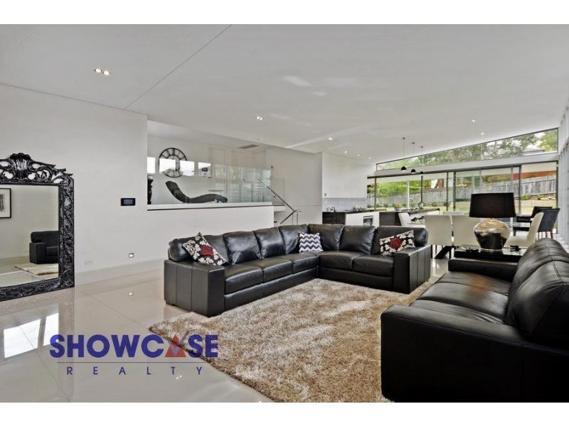 25 Balaka Drive, Carlingford NSW 2118