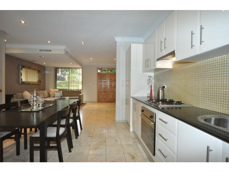 2/12 Wylde Street, Telopea NSW 2117