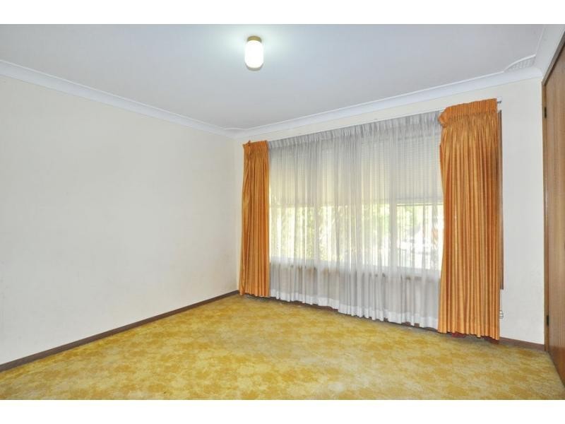 25 Dobson Crescent, Dundas Valley NSW 2117