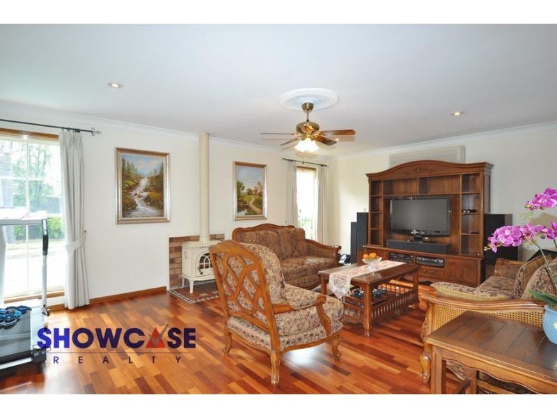 27 Tamboy Avenue, Carlingford NSW 2118