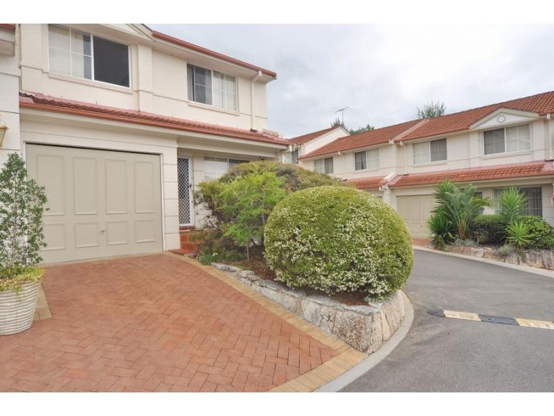 11/1-5 Busaco Road, Marsfield NSW 2122