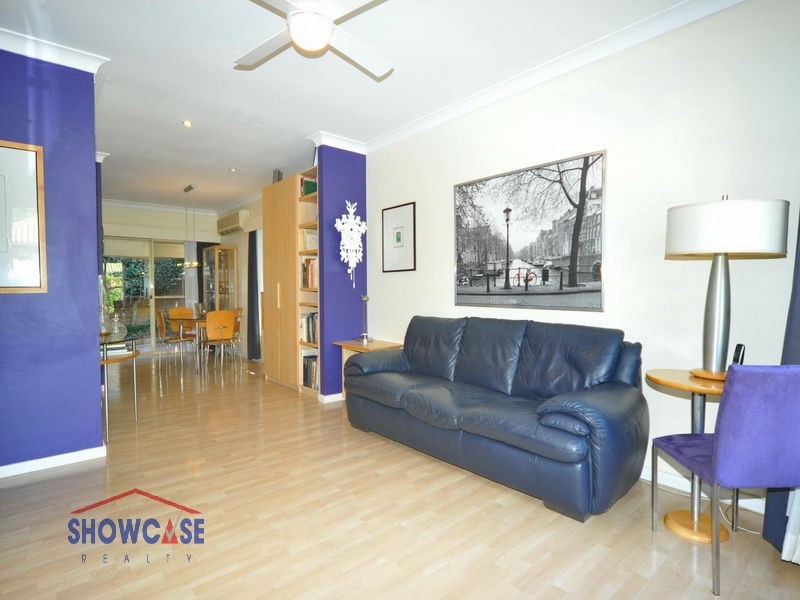 8/4 Wylde Street, Telopea NSW 2117