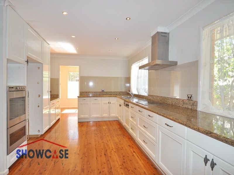 13 Parkland Road, Carlingford NSW 2118