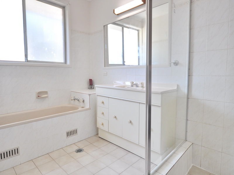 16 Somerset Drive, North Rocks NSW 2151