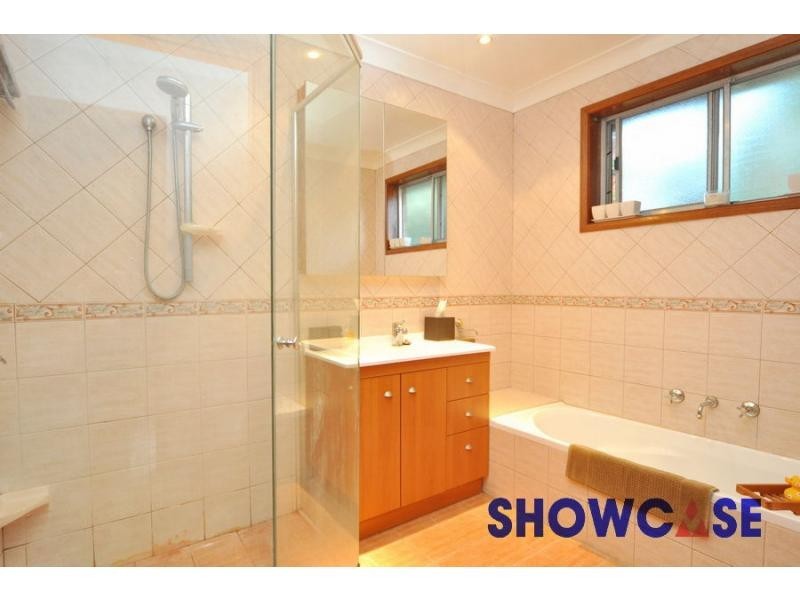 4 Ainslie Parade, Carlingford NSW 2118