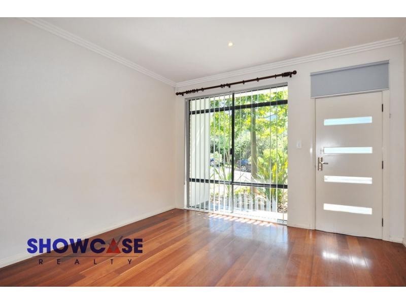 2/20 Fullarton Street, Telopea NSW 2117