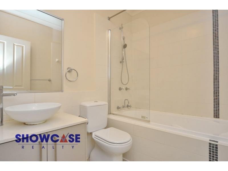 2/20 Fullarton Street, Telopea NSW 2117