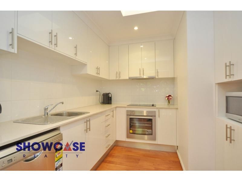 8/133 Adderton Road, Carlingford NSW 2118