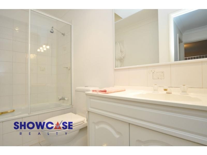 8/133 Adderton Road, Carlingford NSW 2118