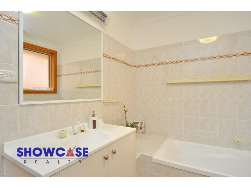 4/16A Charles Street, Carlingford NSW 2118