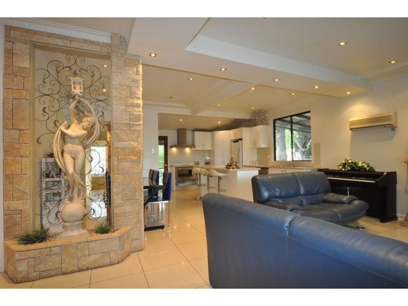 281 North Rocks Road, North Rocks NSW 2151