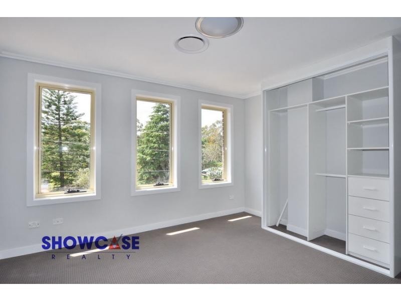 121 & 121A Moffatts Drive, Dundas Valley NSW 2117