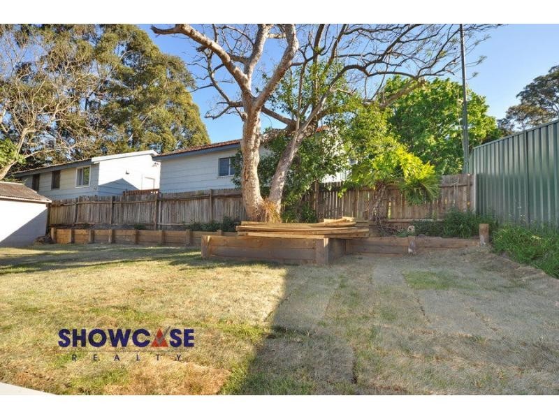 121 & 121A Moffatts Drive, Dundas Valley NSW 2117