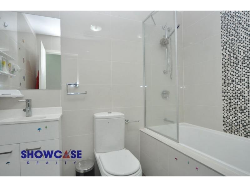 10/15 Young Road, Carlingford NSW 2118