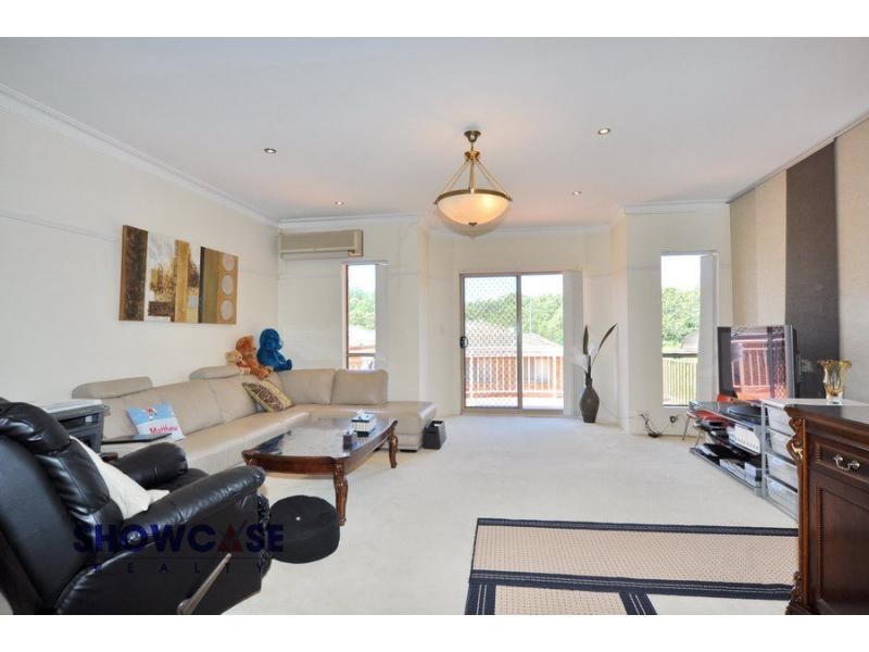 7/24 Honiton Avenue, Carlingford NSW 2118