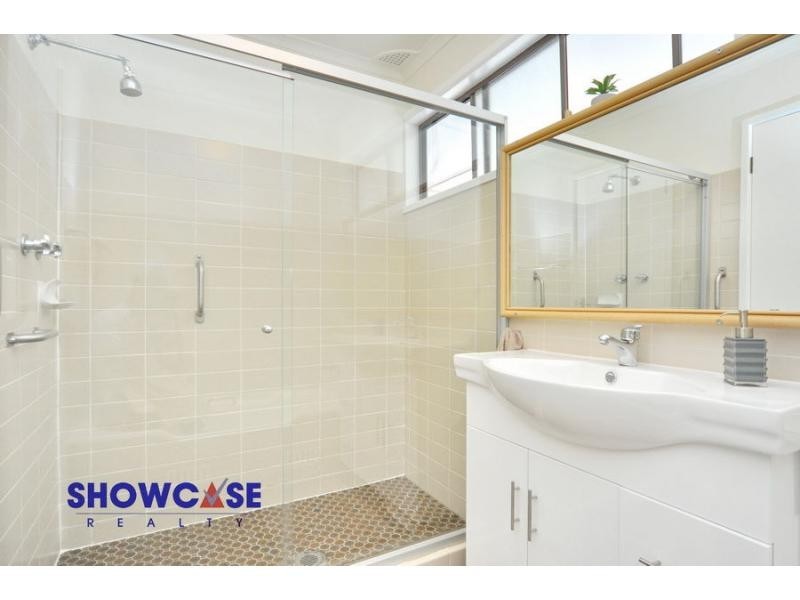 13 Bankshill Crescent, Carlingford NSW 2118