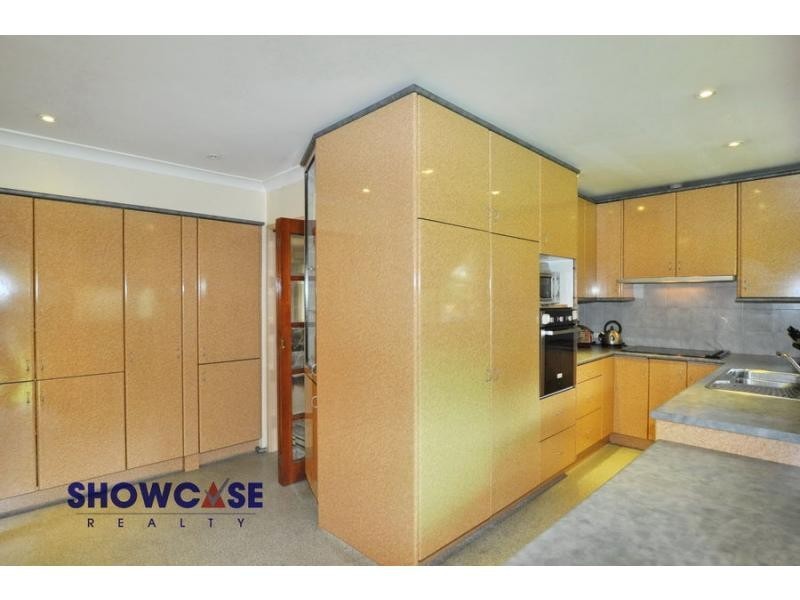 16 Lesley Avenue, Carlingford NSW 2118