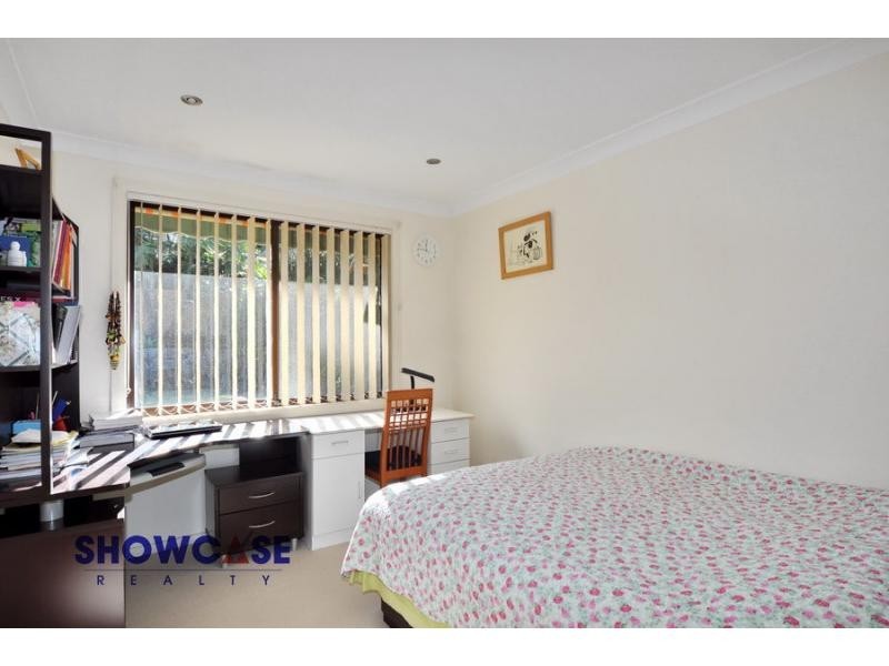 10 Panaview Crescent, North Rocks NSW 2151