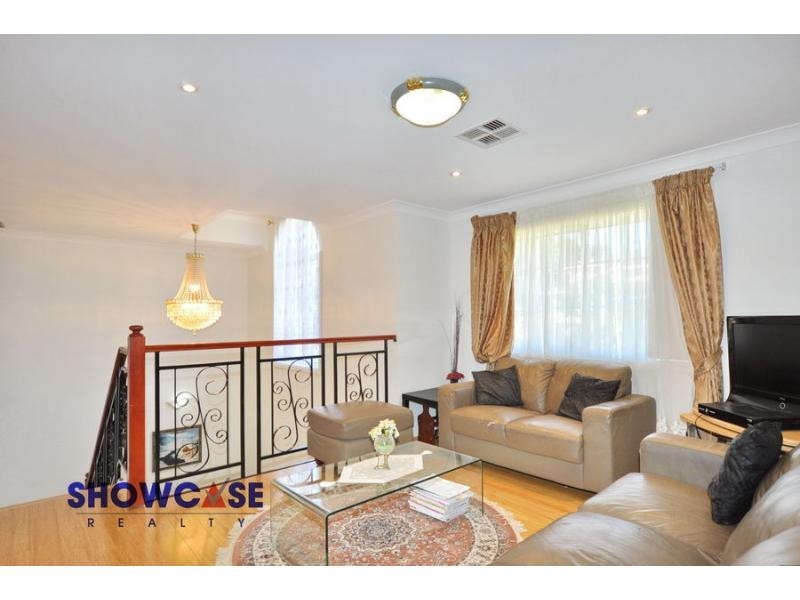 19 Bradley Drive, Carlingford NSW 2118