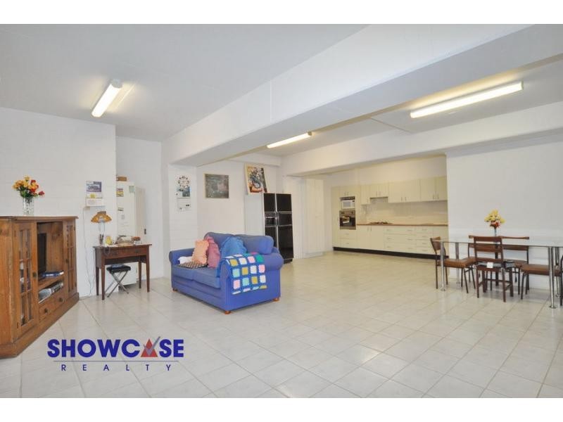 10 Greyfriar Place, Kellyville NSW 2155