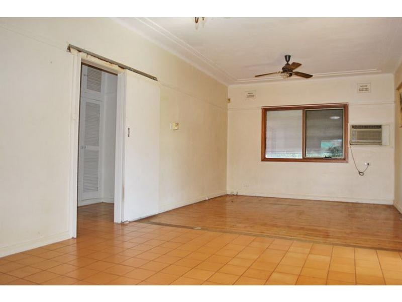 122 Kissing Point Road, Dundas NSW 2117