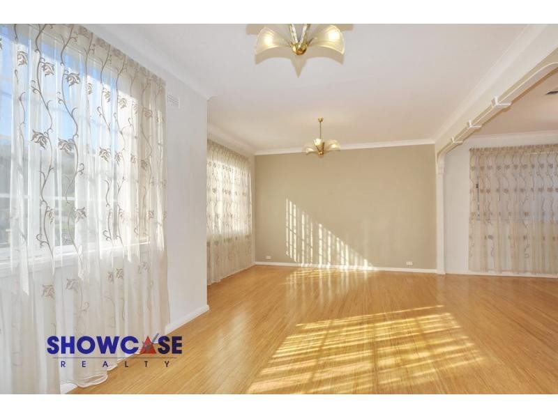 19 Bradley Drive, Carlingford NSW 2118