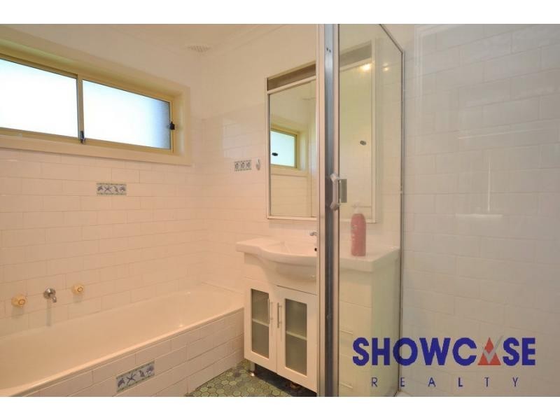 1 Yarralumla Drive, Carlingford NSW 2118