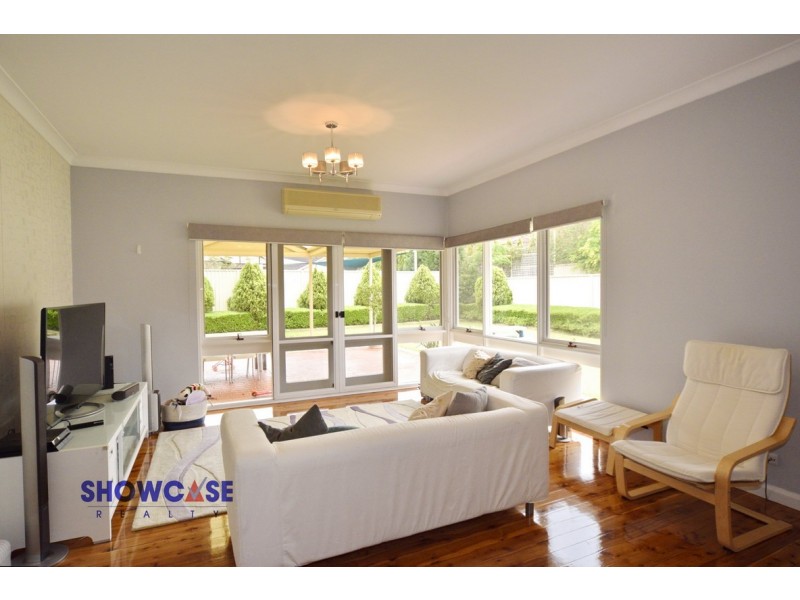 5 Woodstock Road, Carlingford NSW 2118