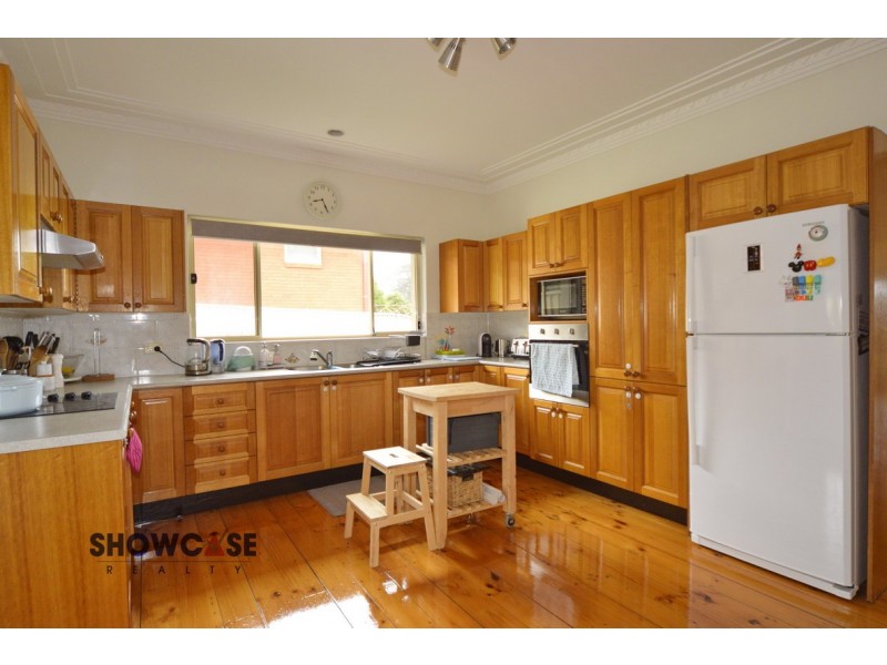 5 Woodstock Road, Carlingford NSW 2118