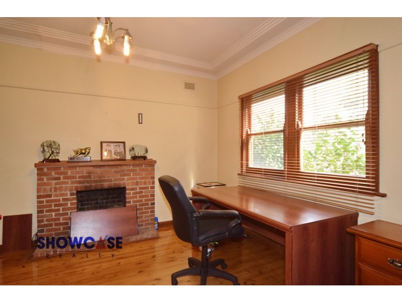 14 Charles St, Carlingford NSW 2118