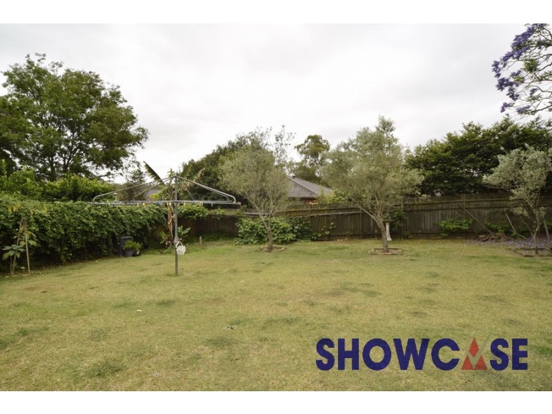 24 Bellevue Dr, Carlingford NSW 2118