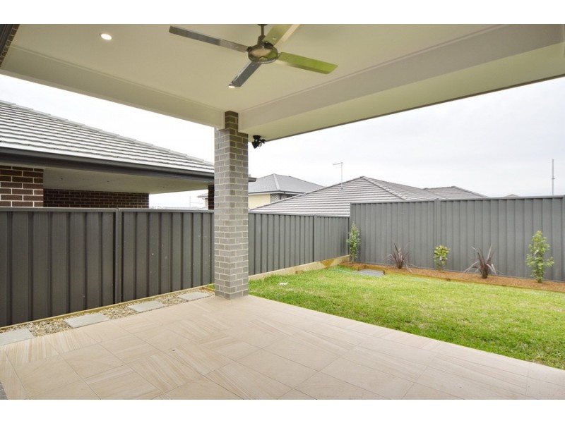 12 Offtake St, Leppington NSW 2179